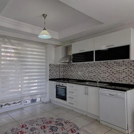 Yildirim 3, Private With 70m2 Pool Βίλα